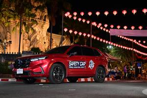 BIB: 
                            <button type="button" onclick="openModal(24330011)" class="btn btn-primary btn-sm float-right btn-popup" data-toggle="modal" data-target=".modal-high-quality">
                        <i class="fas fa-shopping-cart"></i> Add to Cart
                    </button>
                                            <button type="button" onclick="isThisMe(24330011, true)" class="btn btn-success btn-sm float-right btn-popup btn-isme hidden" data-toggle="tooltip" data-placement="bottom" title="นี่คือรูปของคุณใช่ไหม คลิกที่นี่เพื่อเอาเข้าอัลบั้ม">
                        <i class="fas fa-plus"></i> Add to album
                    </button>
                    <button type="button" onclick="isThisMe(24330011, false)" class="btn btn-warning btn-sm float-right btn-popup btn-isnotme hidden">
                        <i class="fas fa-ban"></i> Remove from album
                    </button>